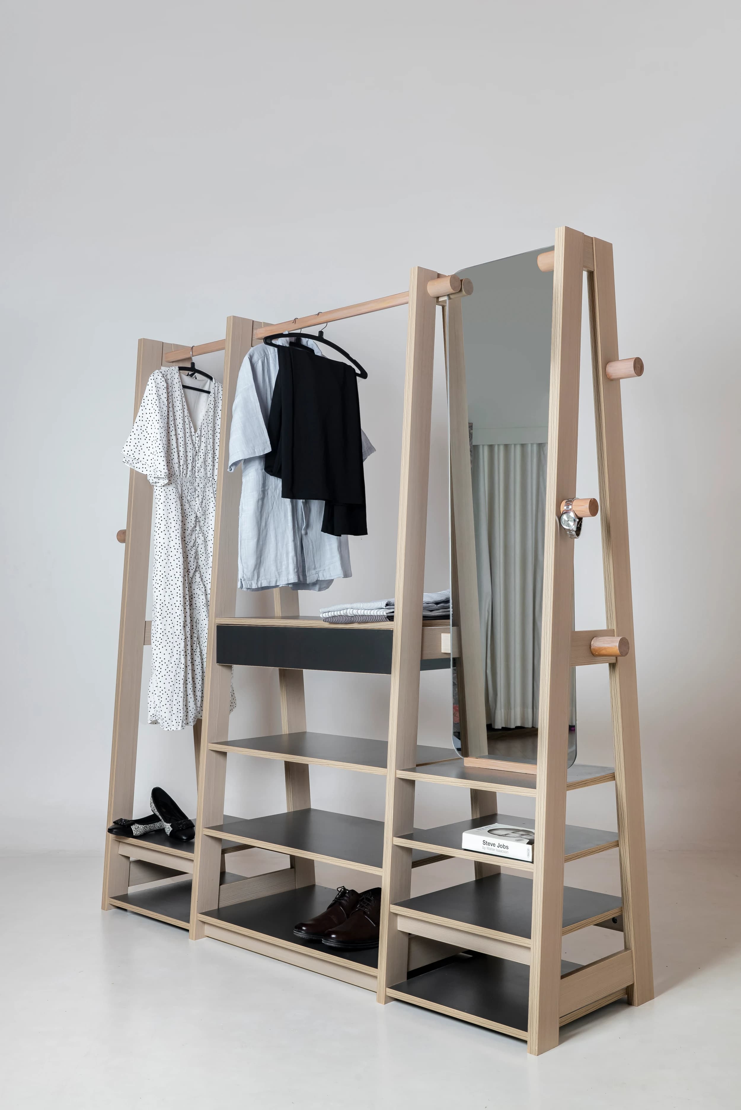 Urban Essentials Rack - Image 3